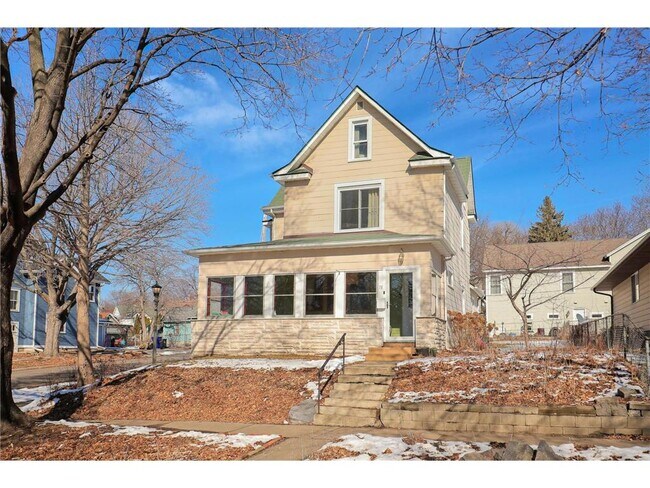 Building Photo - 78 Maria Ave