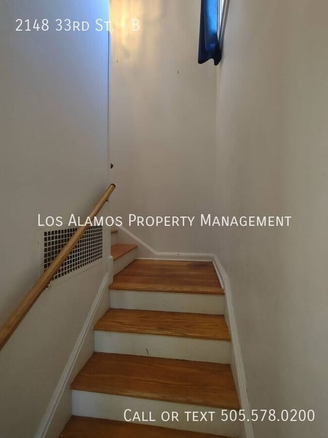 Foto del edificio - 2148 33rd St