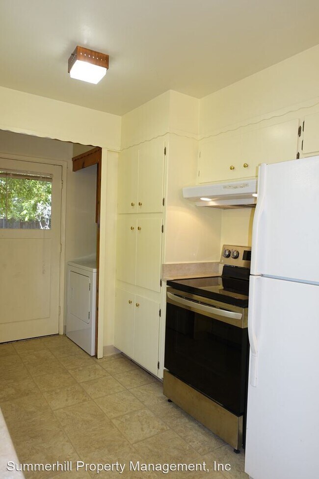 Building Photo - 2 br, 2 bath House - 260 Los Altos Ave.