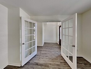 Building Photo - 6330 Big Oak Canyon Dr