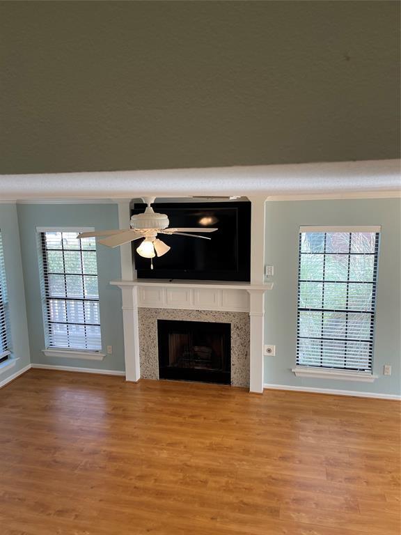 Foto del edificio - 16808 Holly Trail Dr