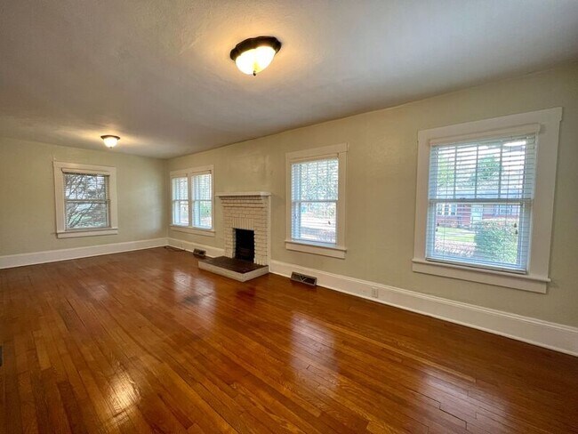 Building Photo - 41 Lanvale Ave