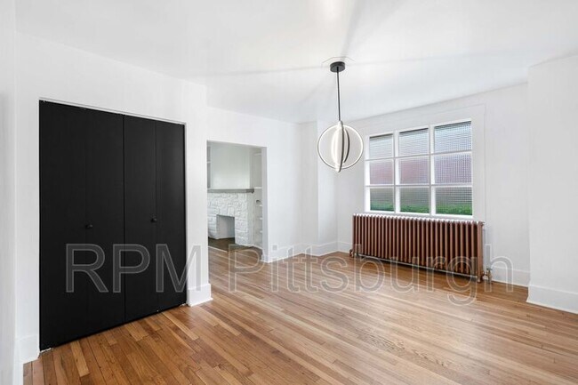 Foto del edificio - 5610 Moore Ave