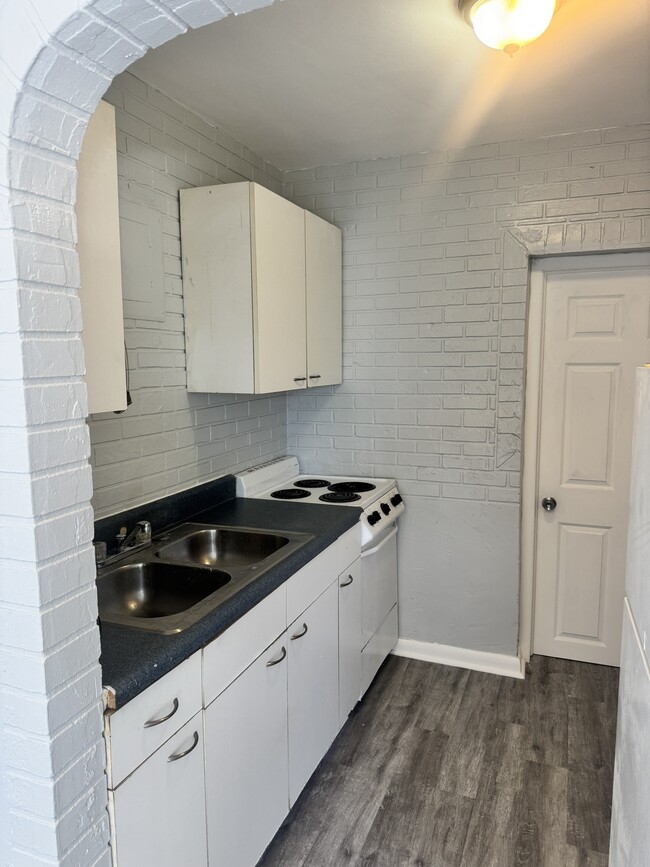 Building Photo - 1100 N Federal Hwy