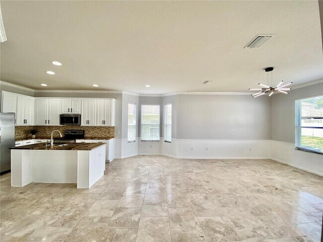 Foto del edificio - 30407 Princess Bay Dr