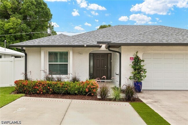 Foto del edificio - 745 91st Ave N