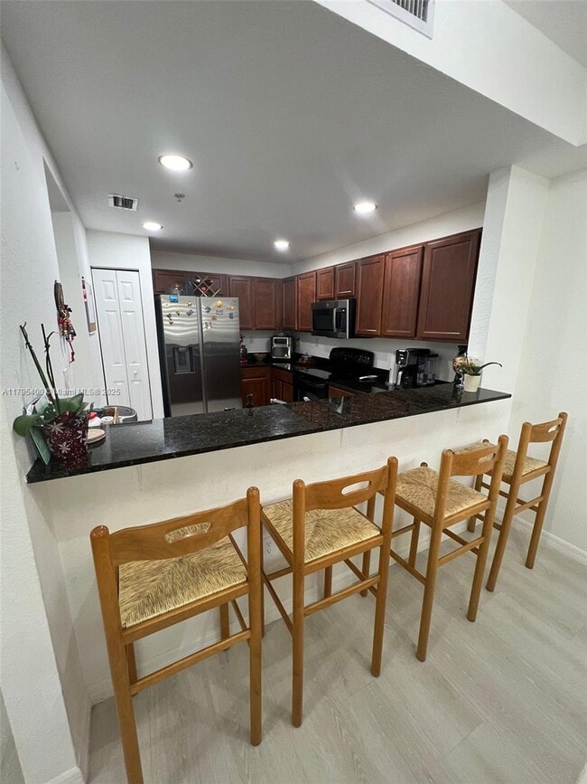 Foto del edificio - 8899 NW 107th Ct