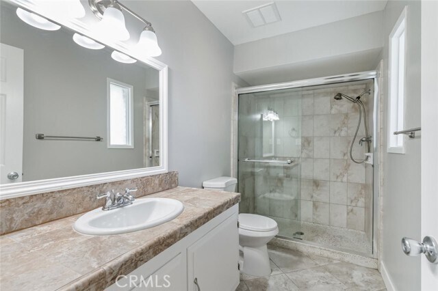 Foto del edificio - 4104 Glenbrook Ave