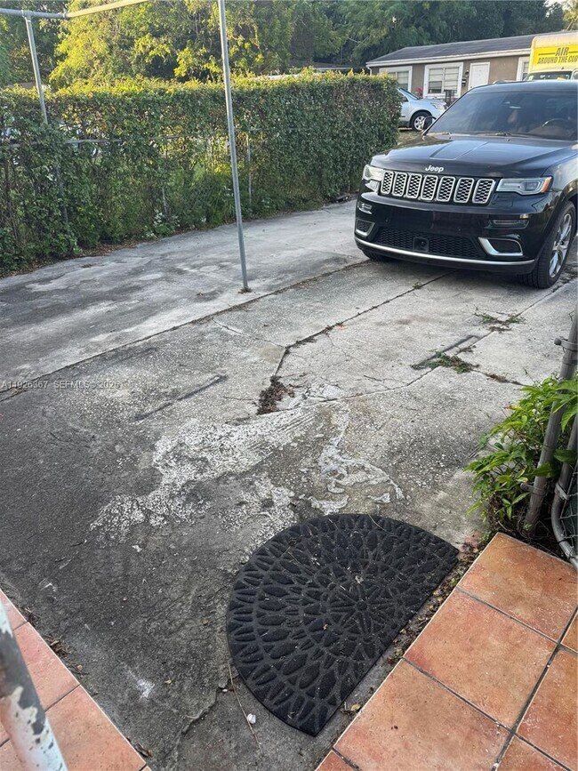 Building Photo - 6230 Garfield St