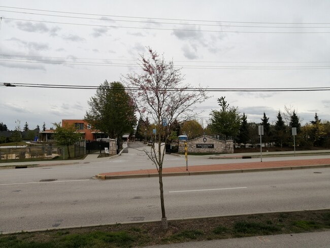 Building Photo - 15938 27 Av