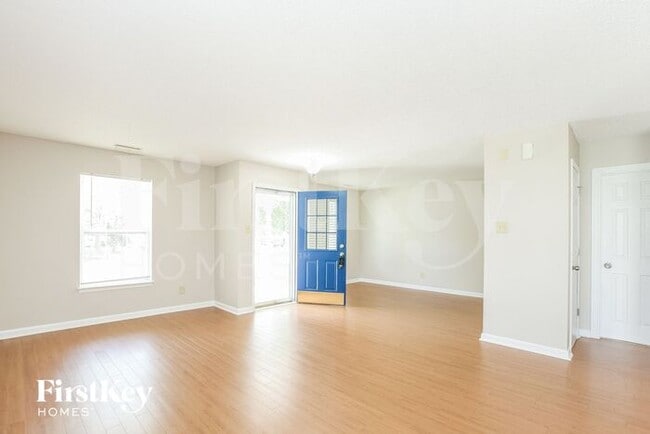 Foto del edificio - 978 Brookstone Dr