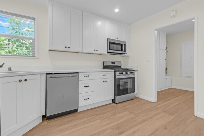 Building Photo - 4731 W 137th Pl