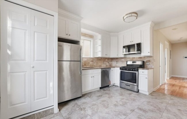 Building Photo - 59 Ocean Ave