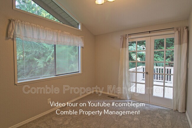 Foto del edificio - 4145 Ames Lake-Carnation Rd NE