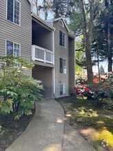 Building Photo - 6160 SW Alice Ln