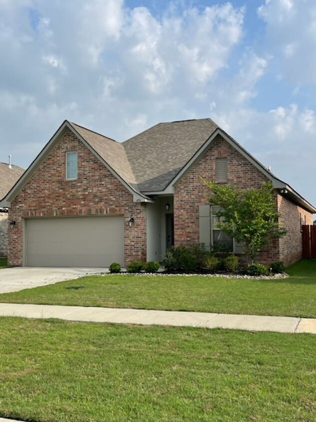 Primary Photo - 4 BEDROOM~BUILT IN 2020~WILLOW HEIGHTS OF ...