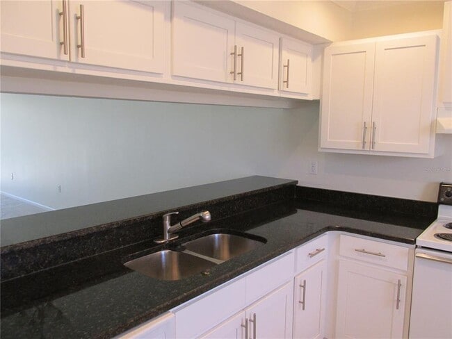 Building Photo - 900 Bird Bay Way