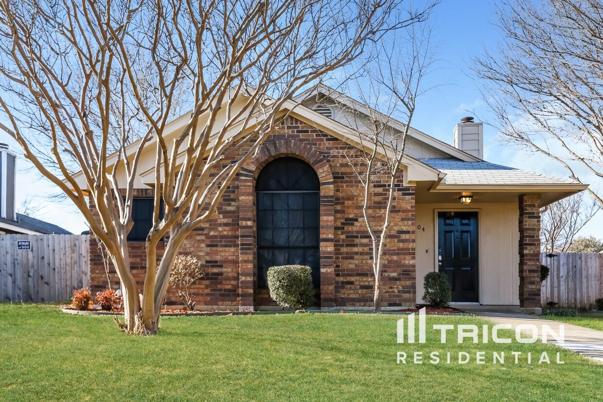 Foto principal - 4704 Wineberry Dr