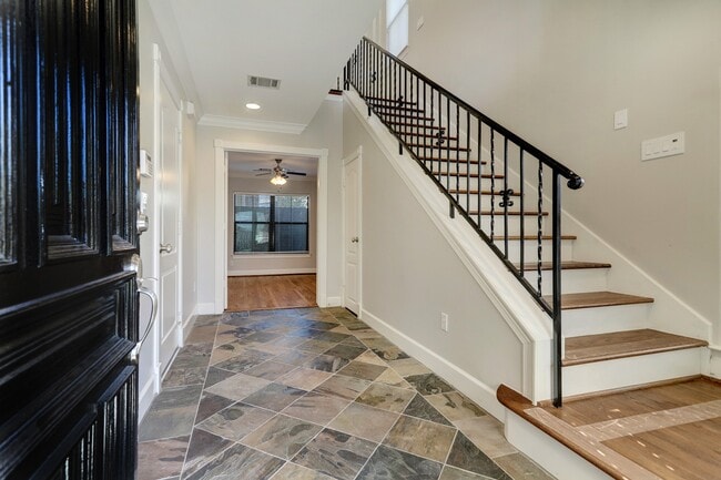 Foto del edificio - 5502 Blossom St