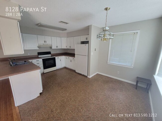 Building Photo - Spacious Port Richey Home