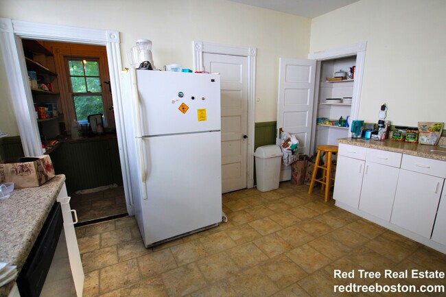 Building Photo - 98 Westbourne Ter