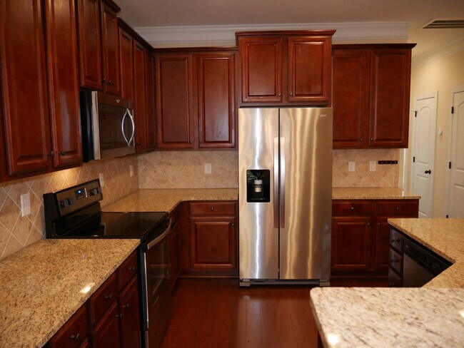 Building Photo - 1132 Augustine Heights Dr