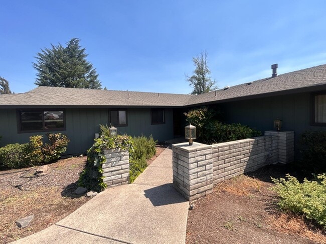 Foto del edificio - 2100 Hobert St