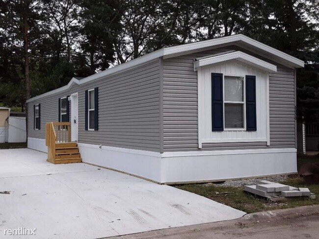 Building Photo - 3 br, 2 bath House - 1870 Kochville Rd