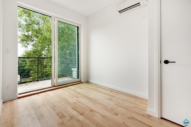 Foto del edificio - 314 Evergreen Ave
