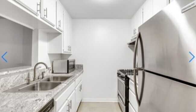 Foto del interior - 1611 S Bundy Dr