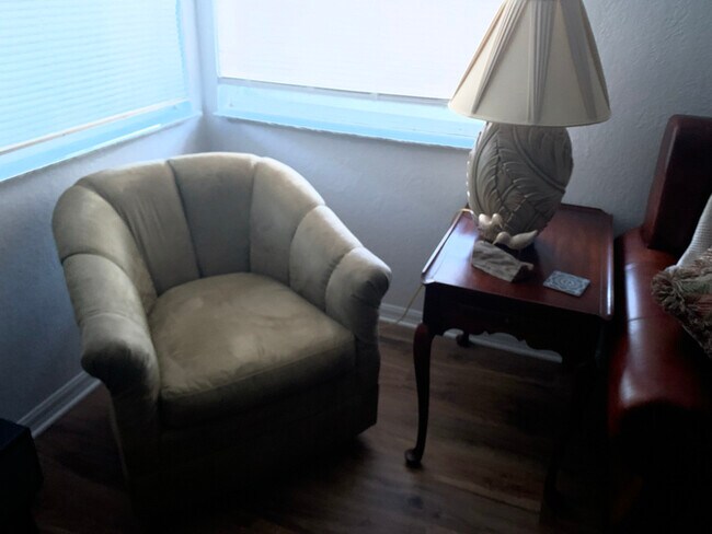 Foto del edificio - 628 N Disston Ave