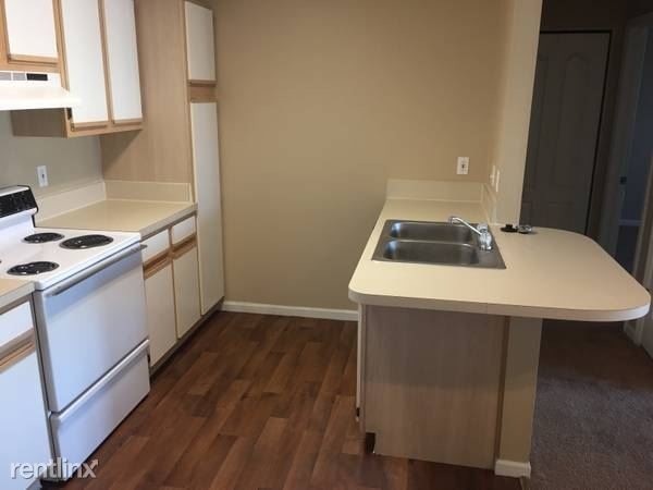 Building Photo - 2 br, 1 bath Apartment - 2727 Grand Haven Dr