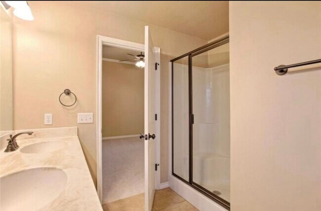 Foto del edificio - 1520 Chambers St