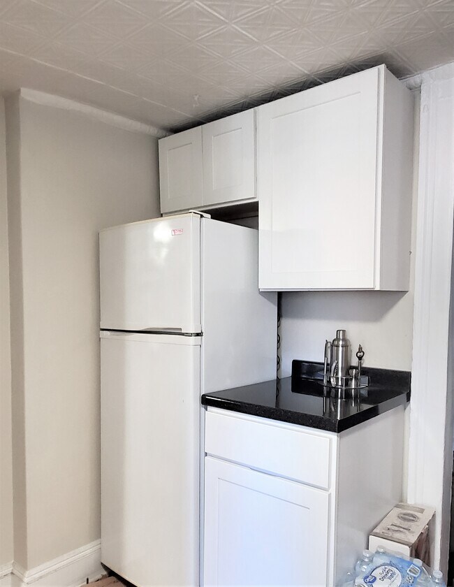 Foto del edificio - 348 Varick St