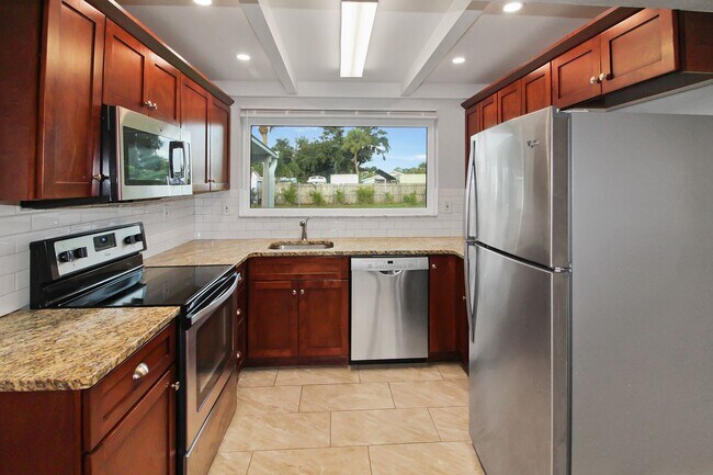 Foto del edificio - Englewood Annual Home for Rent
