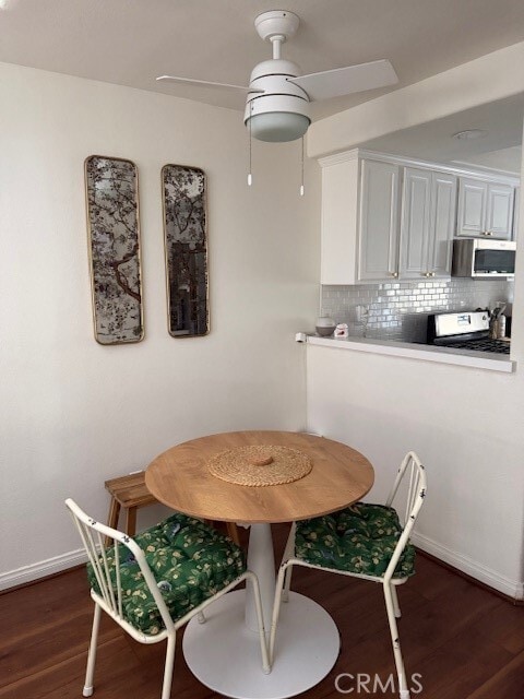 Building Photo - 1509 Stanley Ave