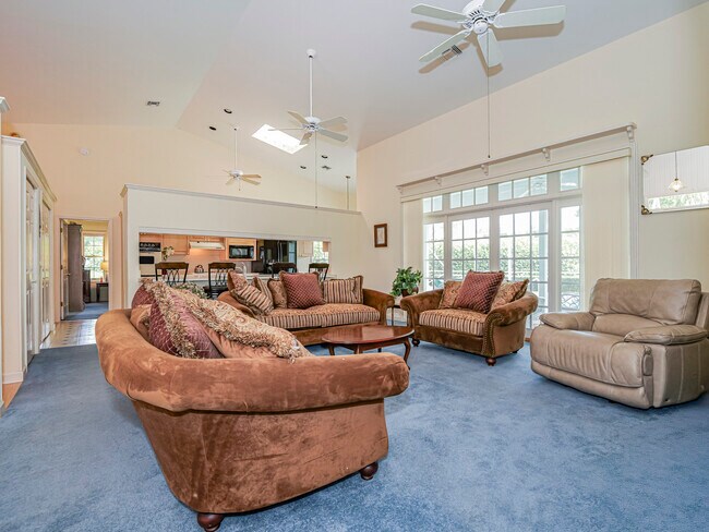 Building Photo - 60 Cache Cay Dr