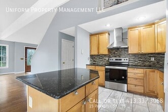 Building Photo - 15 Paradise St Building Photo - 15 Paradise St