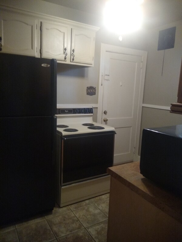 Foto del edificio - 608 Carol Marie Dr