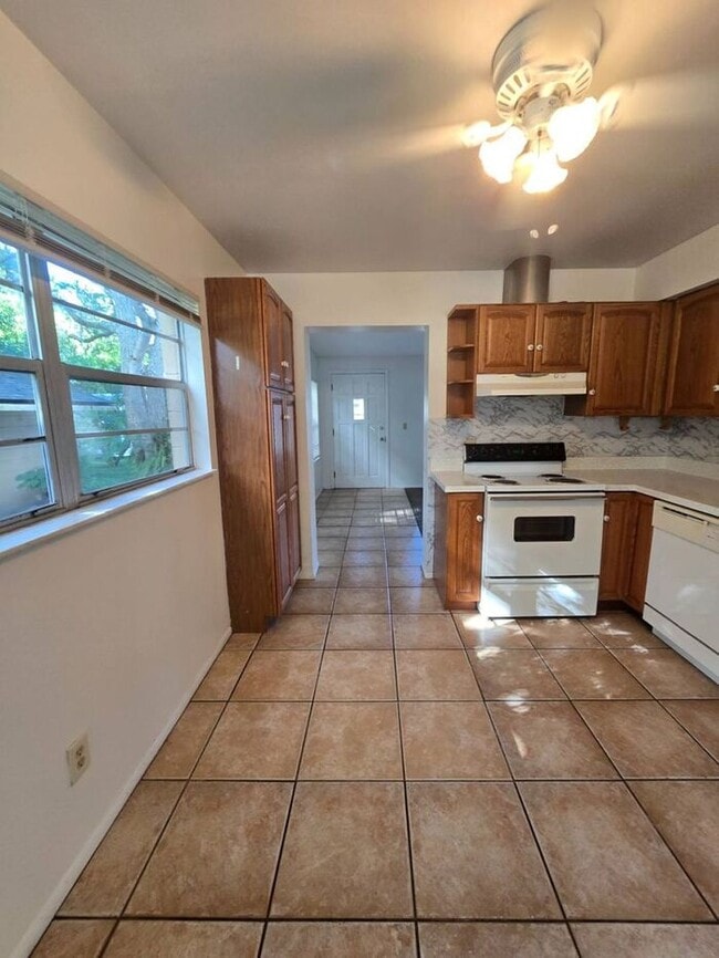 Photo - Lovely 1/2 Duplex in St Cloud House