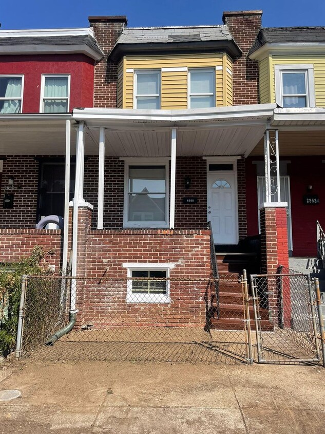 Foto principal - Three Bedroom One Bathroom Ready For ASAP ...