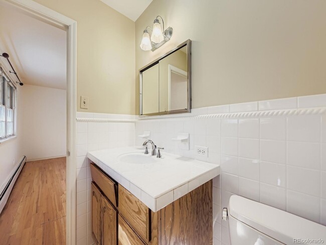 Photo - 2050 Cherryville Rd House