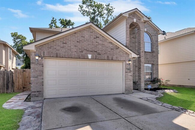 Foto del edificio - 22250 Queenbury Hills Dr