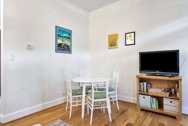 Foto del edificio - 1831 W Grace St