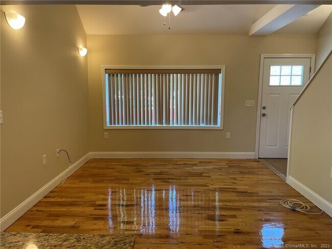 Building Photo - 79 E Grand Ave