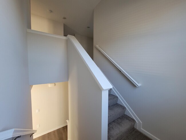 Building Photo - 924 Nelson Pl