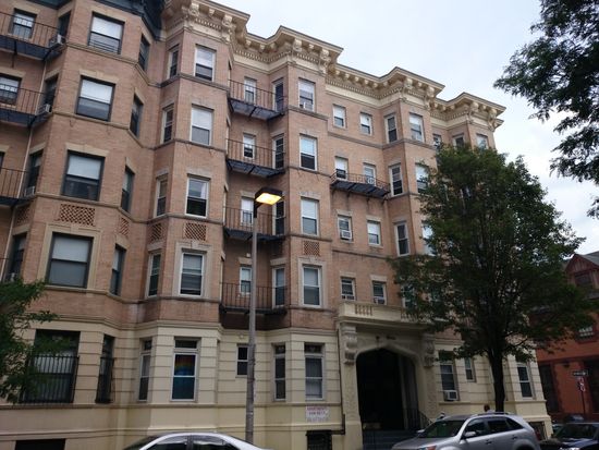 Building Photo - 38 Hemenway St