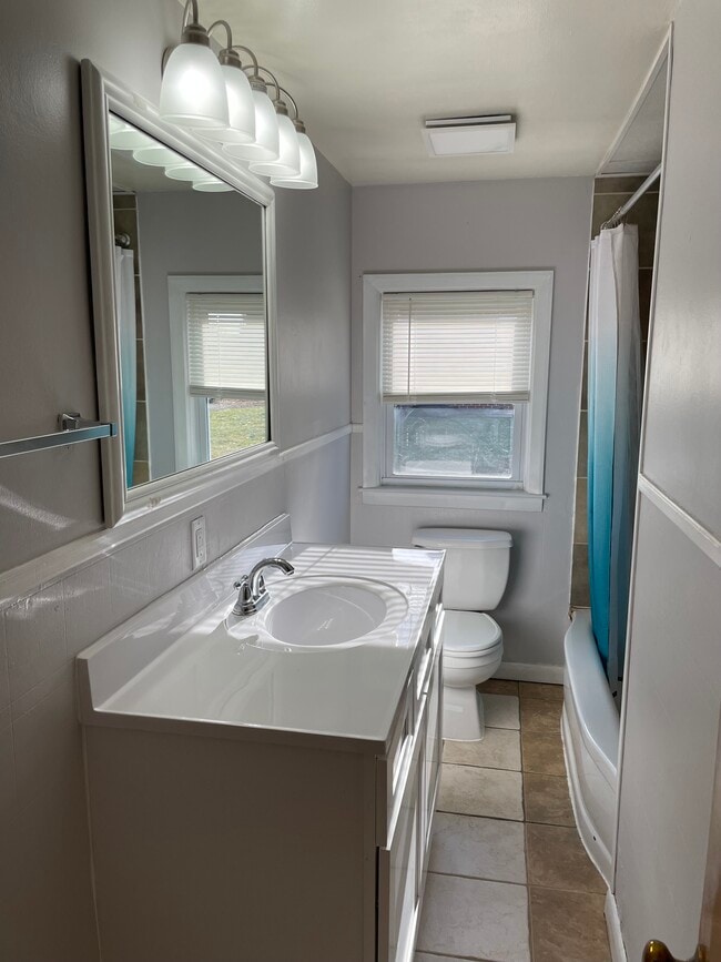 Baño - 12211 Williamsport Pike