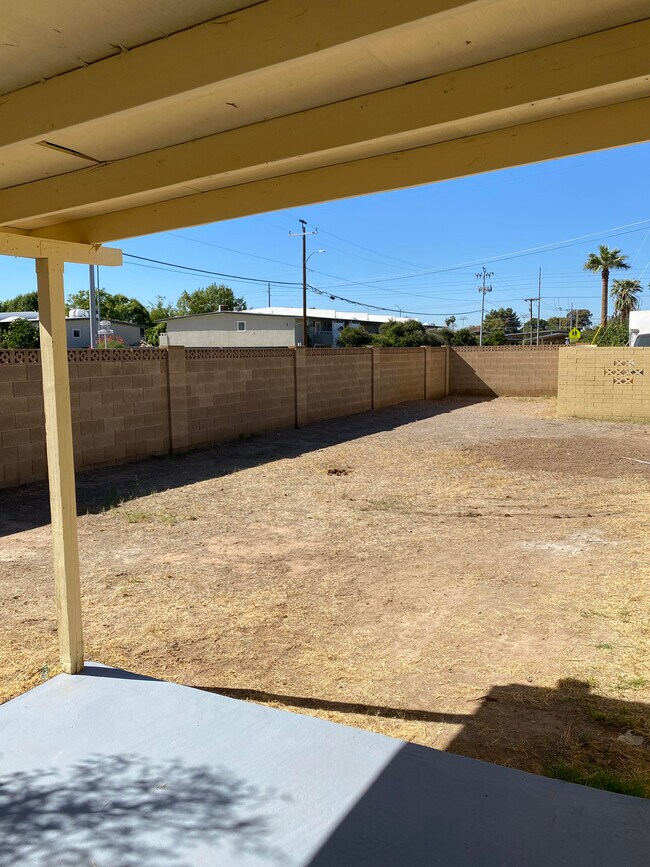 Foto del edificio - 6202 N 12th Pl