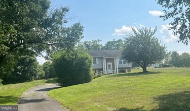Building Photo - 5551 Doubs Rd